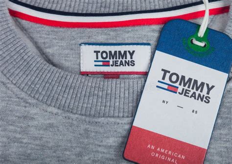 tommy hilfiger washing tags